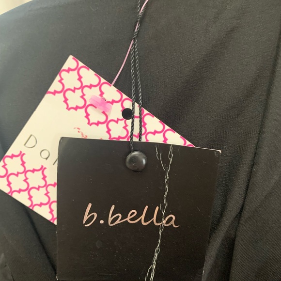 Black dress - Picture 6 of 6